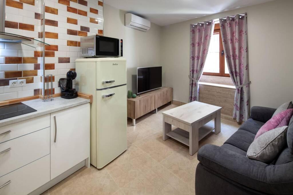 San Juan Roomalaga By Bossh! Apartments 外观 照片